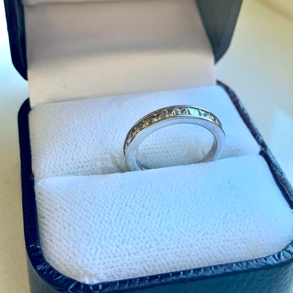 ‼️SOLD‼️ - Picture 2 of 6
